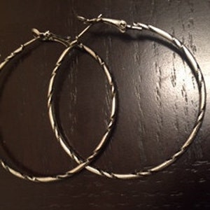 Hammered Hoop Earrings image 1