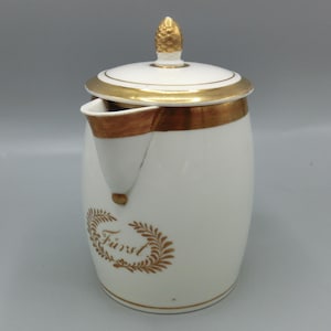 VINTAGE cream jug with lid, milk jug white gold with floral pattern, coffee pot, teapot decoration gift,