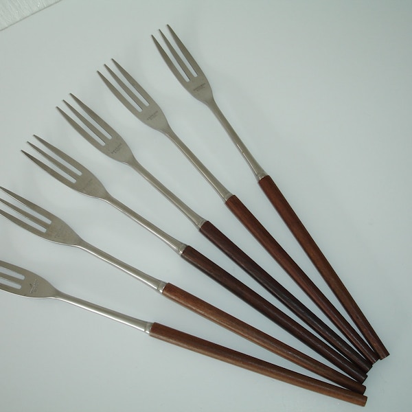 Fondue Forks 3 Prong Long Fork Set of 6 Piece Stainless Steel and Wood Bag Re-usable Party Forks