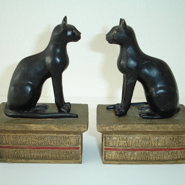 Egyptian Bastet Cats Black Goddess Cat Statues Art Deco Ornament Goddess Sculpture Figurine Bookends Finials Gold Plinth Mantlepiece