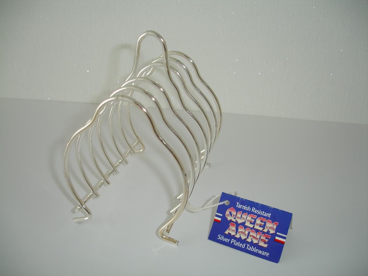 【QUEEN ANNE】 トーストラック【シルバープレート】 Toast Rack Vintage Silverplate Queen Anne Metal 6 Slice Club Shape