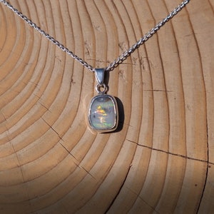 Silver Mintabie solid Opal necklace