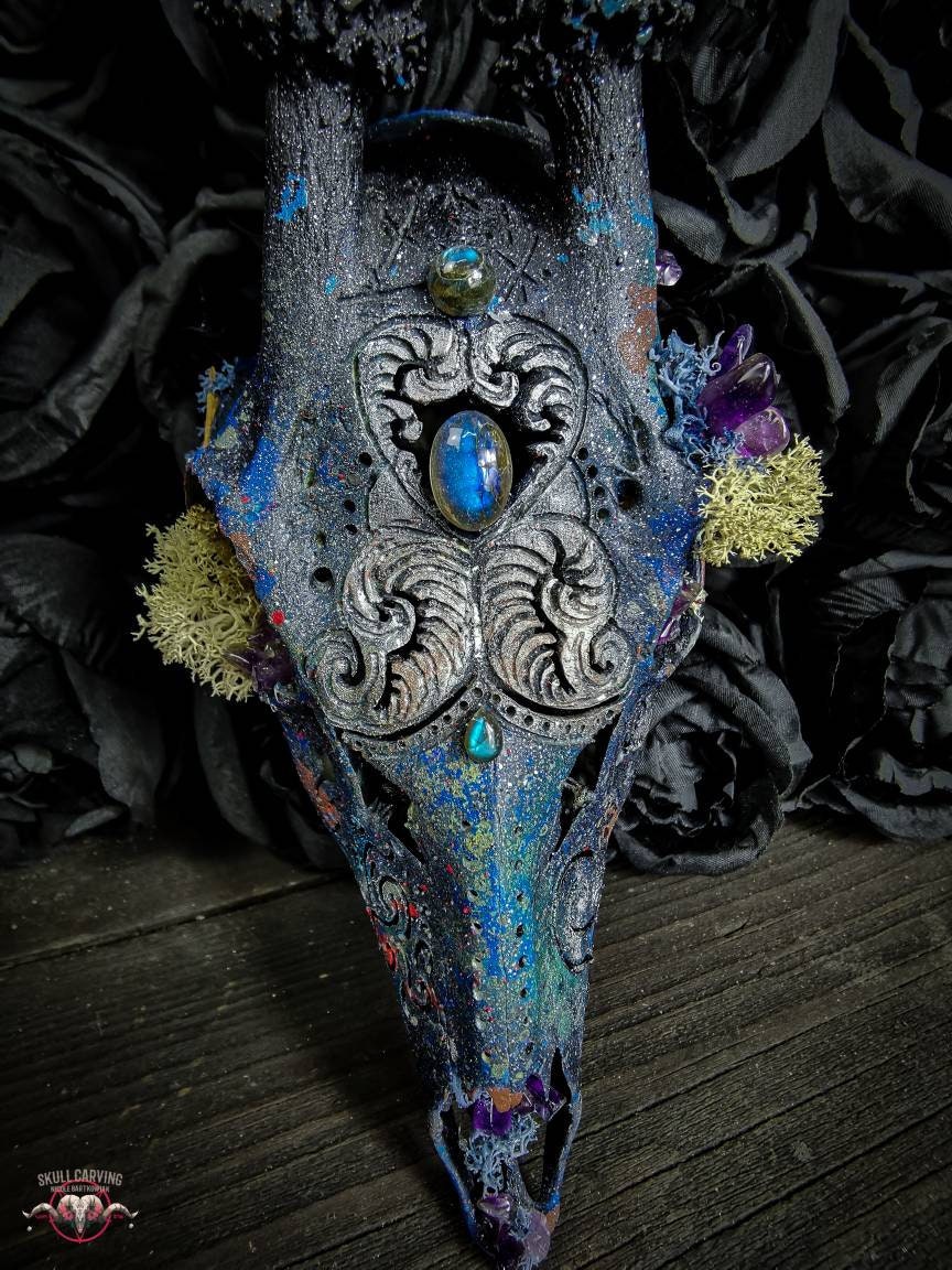 Made to order Roe deer skull buck with engraved ornaments, labradorite , filigree, aged, wicca, amethyst witchcraft gift on sale galaxy space art