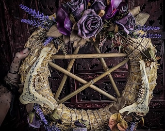 Straw Door wreath painted roe deer jaw real plants moss roses pentagram pentacle witch witchcraft Heather moor amethyst