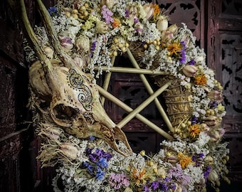 Straw Door wreath real engraved roe deer skull dry plants cottage core witch pentagram witchcraft pagan village viking slavic fairytale art