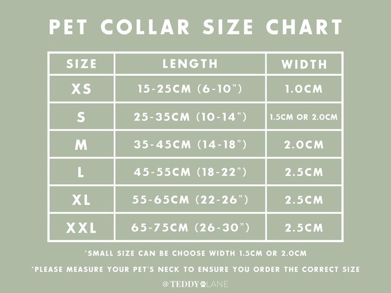 Op de afbeelding: Een tabel met de maatgids voor hondenhalsbanden. De tabel geeft de halsbandmaat, de lengte in centimeters en inches, en de breedte in centimeters. De maten zijn XS, S, M, L, XL en XXL. De tabel bevat ook de tekst "Kleine maat kan de breedte 1,5 cm of 2,0 cm kiezen" en "Meet de nek van uw huisdier om ervoor te zorgen dat u de juiste maat bestelt."