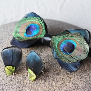 Peacock Feather Bow Tie Set: Wedding Groom Accessory