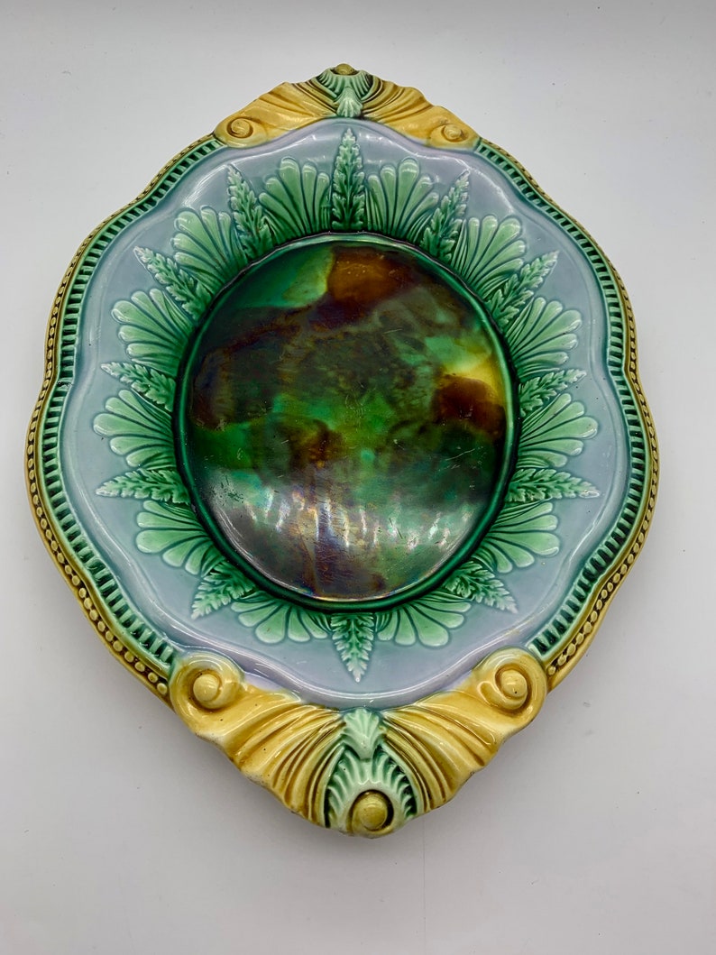 Antique English Majolica Pottery Bread Plate circa 1865