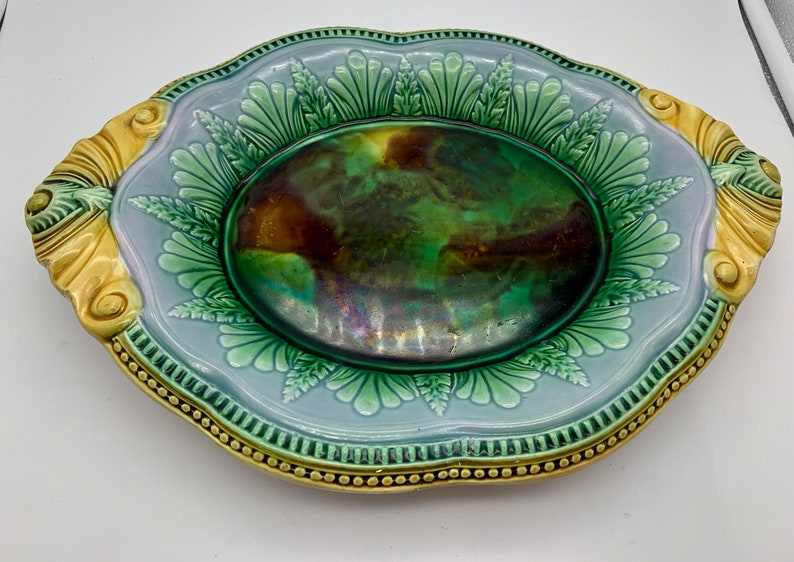 Antique English Majolica Pottery Bread Plate circa 1865