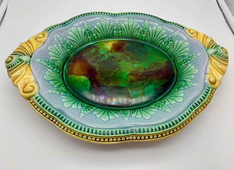 Antique English Majolica Pottery Bread Plate circa 1865