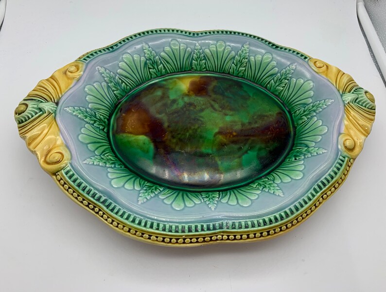 Antique English Majolica Pottery Bread Plate circa 1865
