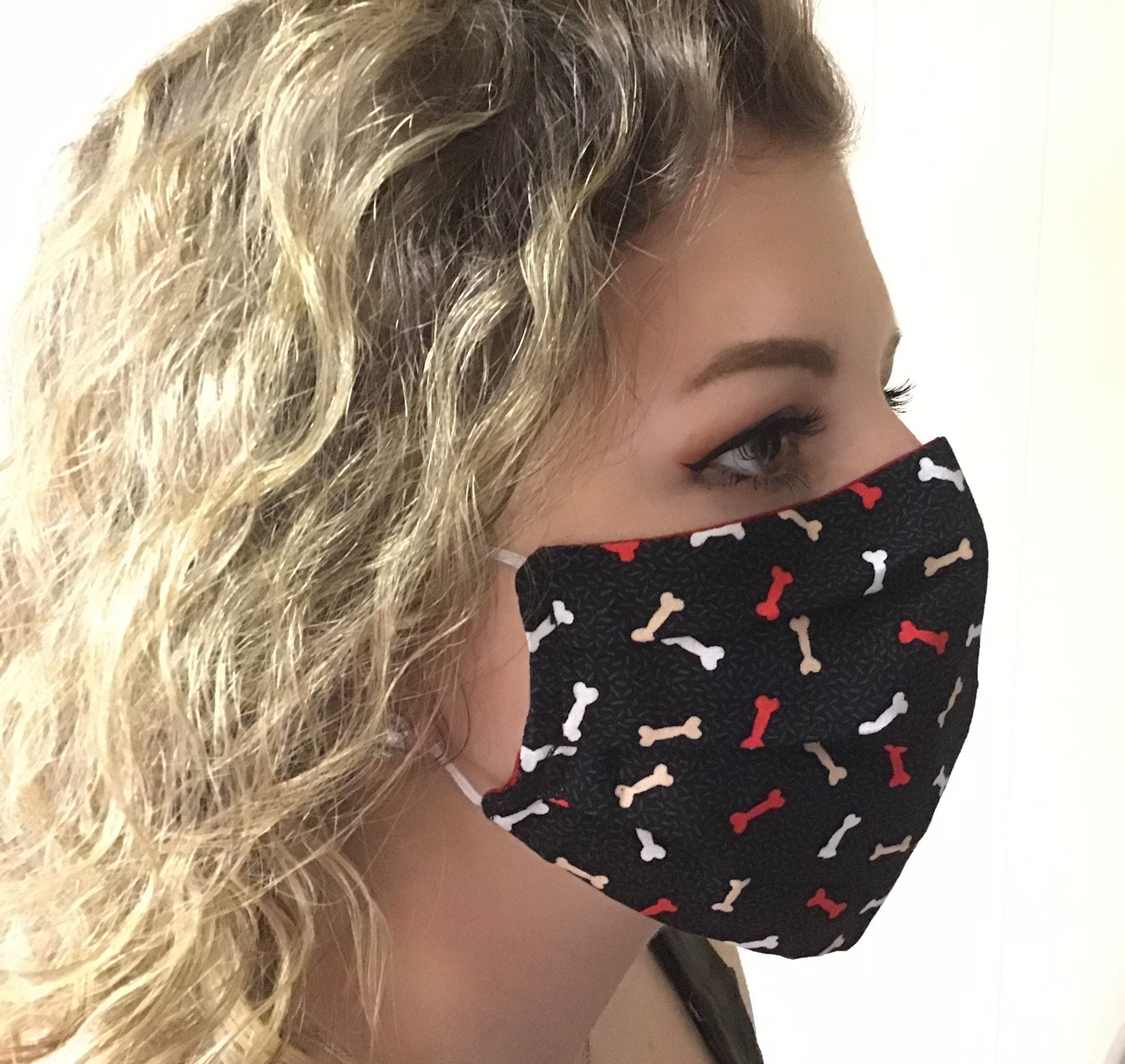 Face Mask with Filter Pocket and Nose Wire / 3 Layer / Bones