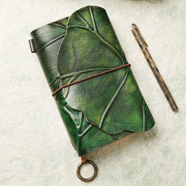 Lotus Leaf Travelers Notebook Handmade. Vintage Leather Cover Junk Journal Notebook Refillable. Sketchbook Diary with Blank Lined Pages 216P