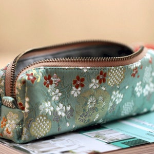 Trousse de broderie brocart grande capacité pochette à crayons zippée rétro sac à crayons de voyage fait main ensemble de papeterie pour étudiants cadeau fille