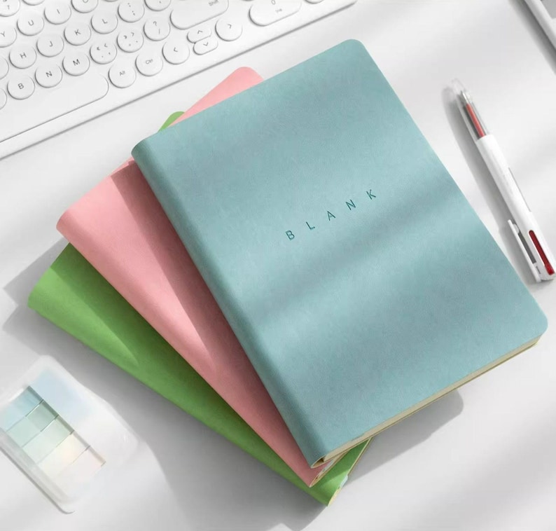 Blankt papper A5 PU-omslag Journal Mjukt omslag Anteckningsbok Grön Lila Blå Rosa Omslag Bok Modern Mejeri Enkel Anteckningsbok Planerare Bokmal Gåva bild 5