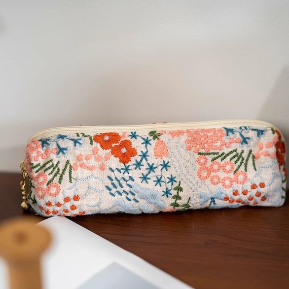 Trousse à Crayons Fleurie - France