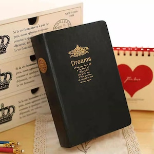 Retro Traum Schwarzes Kunstleder Cover Notizbuch Dickes Leder mit Goldrand Journal Blanko-Papier Tagebuch Einfaches Skizzenbuch Graffiti Buch 416P