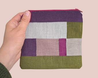 Natürliche lila lila mauve farbene Kosmetiktasche aus Leinen, nachhaltiges Kosmetikzubehör, handgefertigter, gesteppter Toilettenartikel