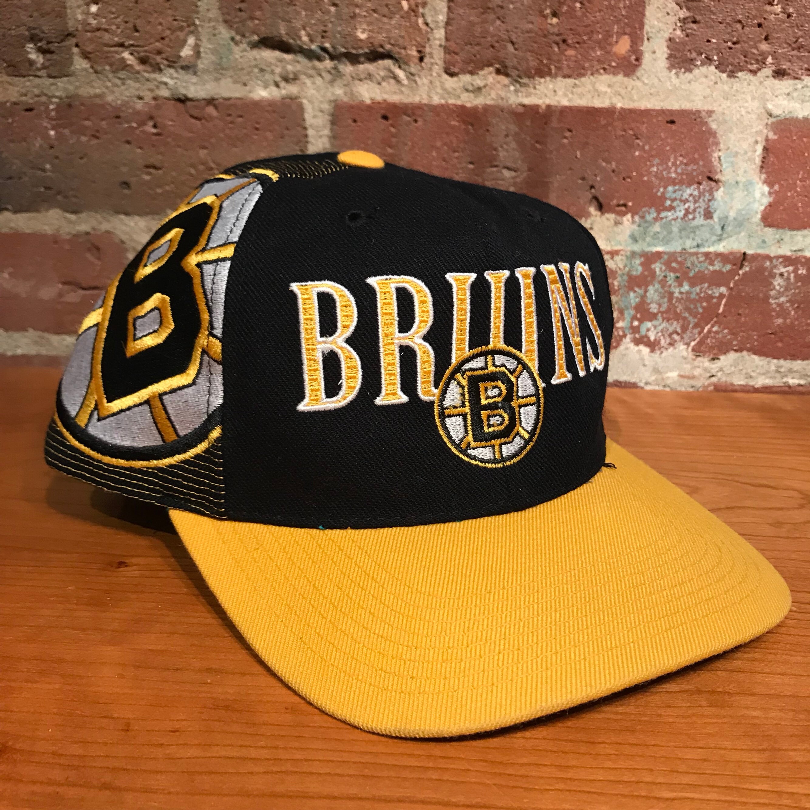 vintage boston bruins hat