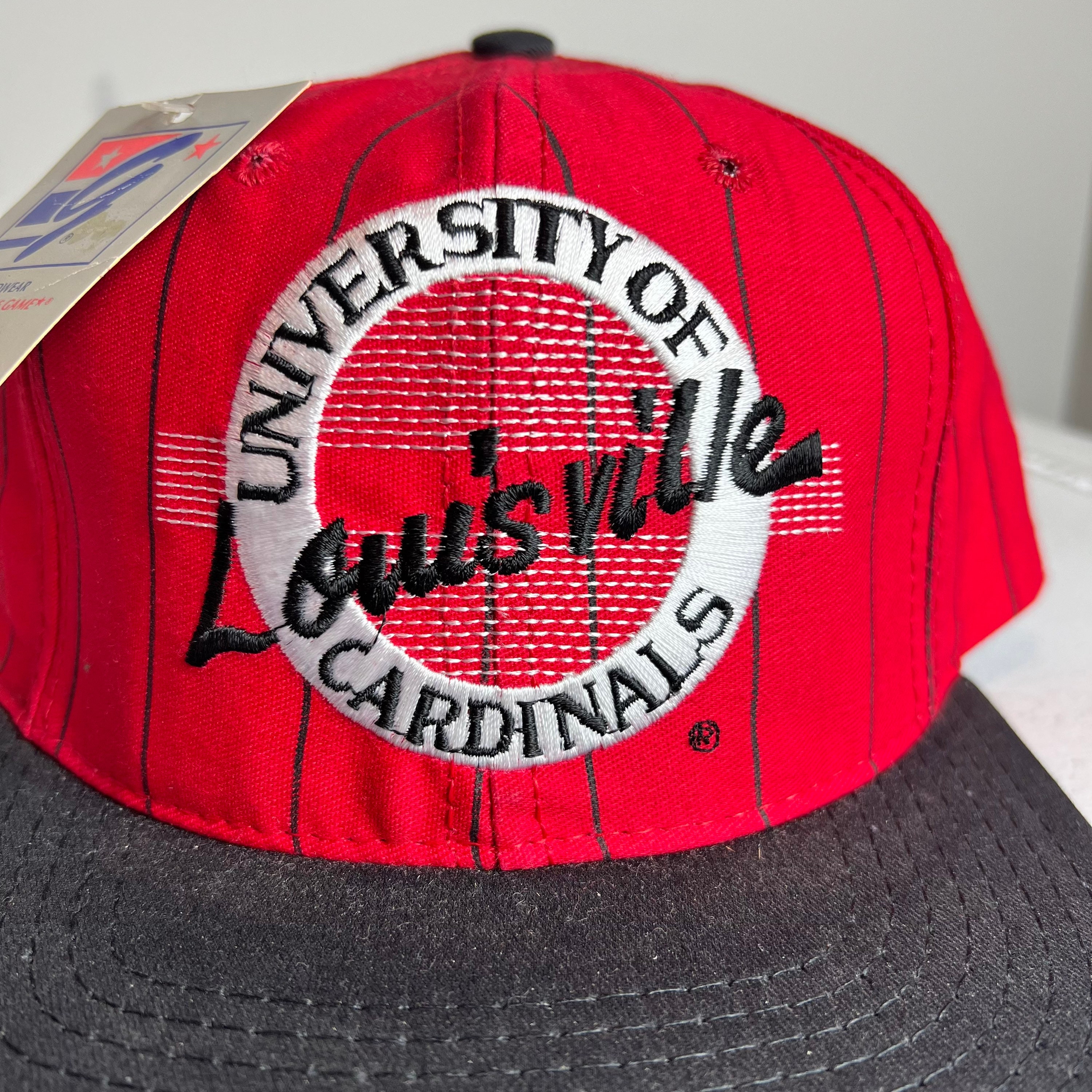 Vintage University of Louisville Cardinals Snapback Hat Circle