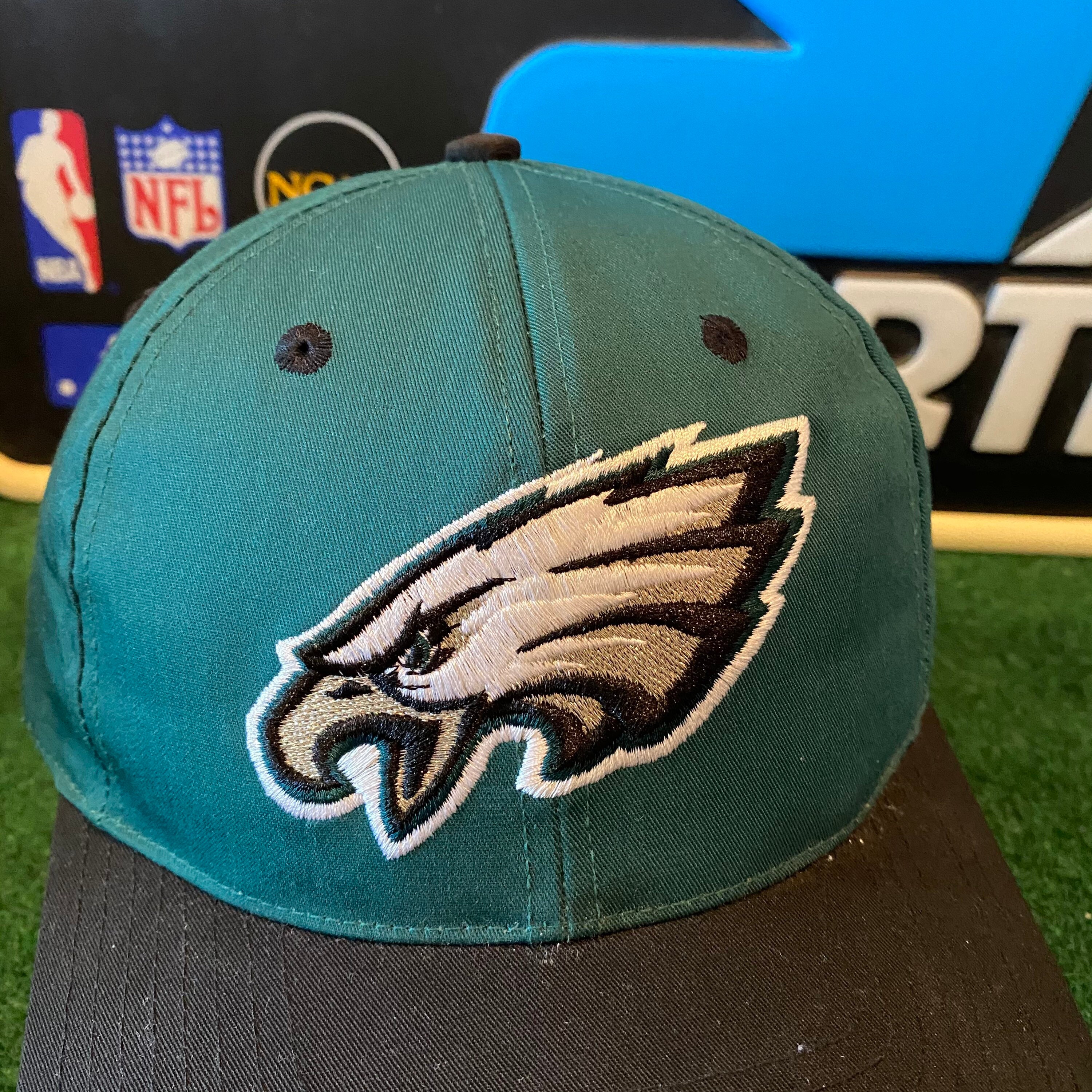 Vintage Philadelphia Eagles Plain Logo 