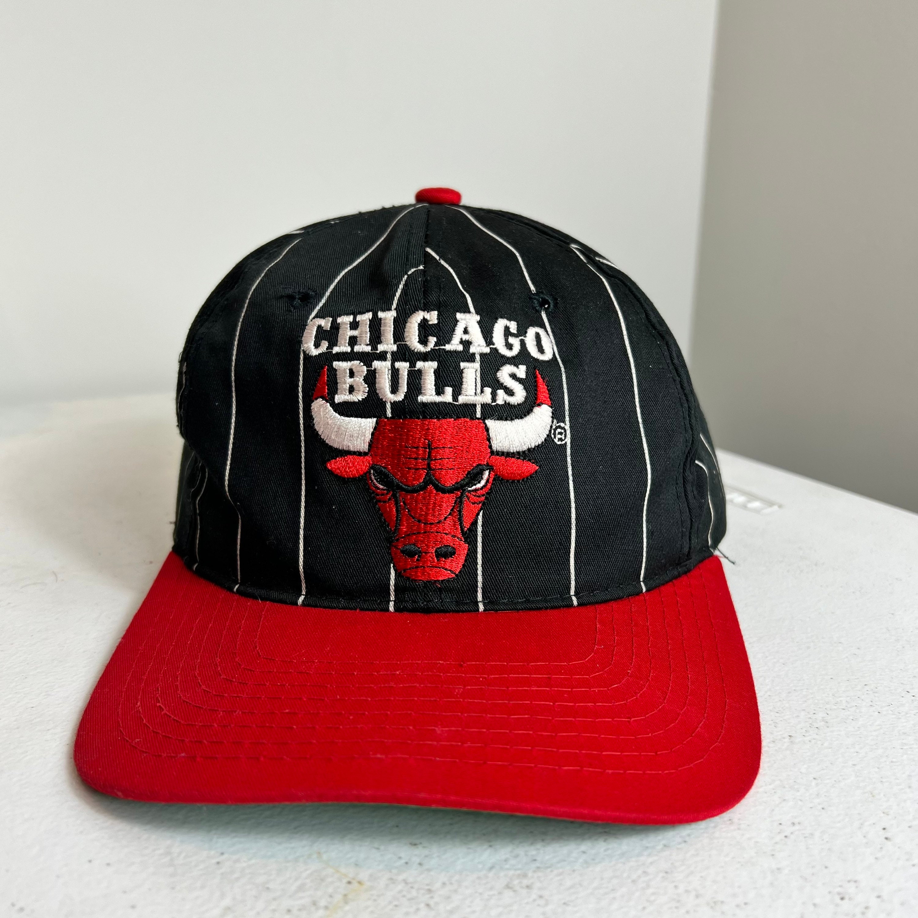 Vintage 90's Chicago Bulls NBA Starter Pinstripe Baseball 
