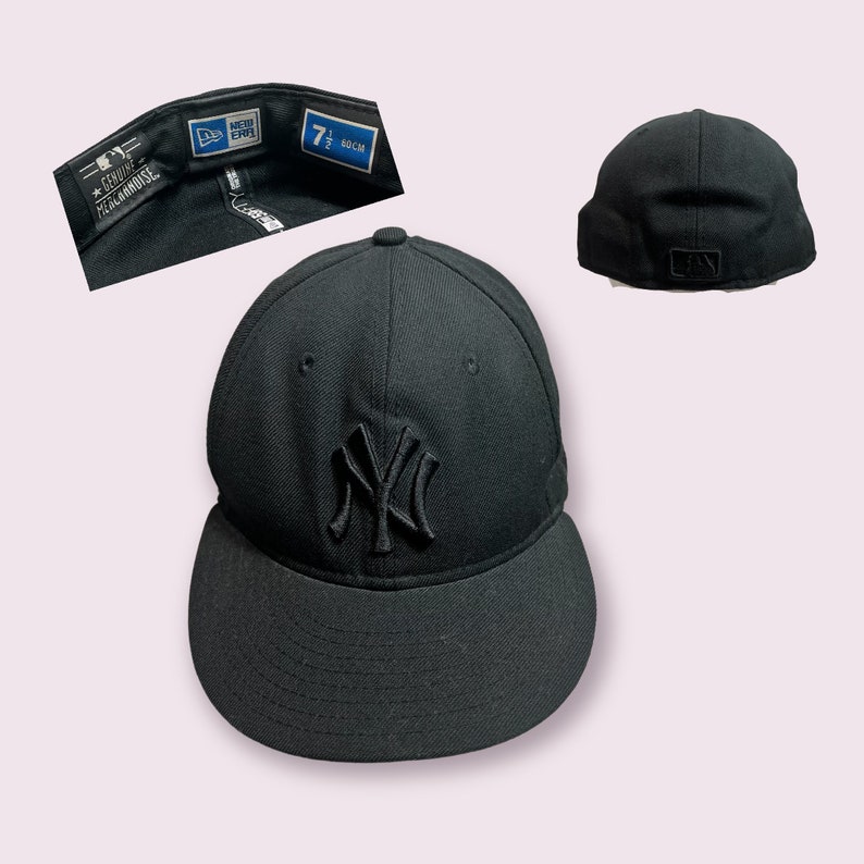 New York Yankees All Black Fitted Hat 59Fifty MLB Baseball Size 7 1/2 image 1