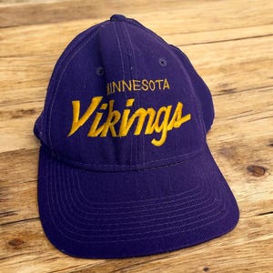 Vintage Minnesota Vikings 90s Script Snapback Sports Specialties Hat Adjustable Wool