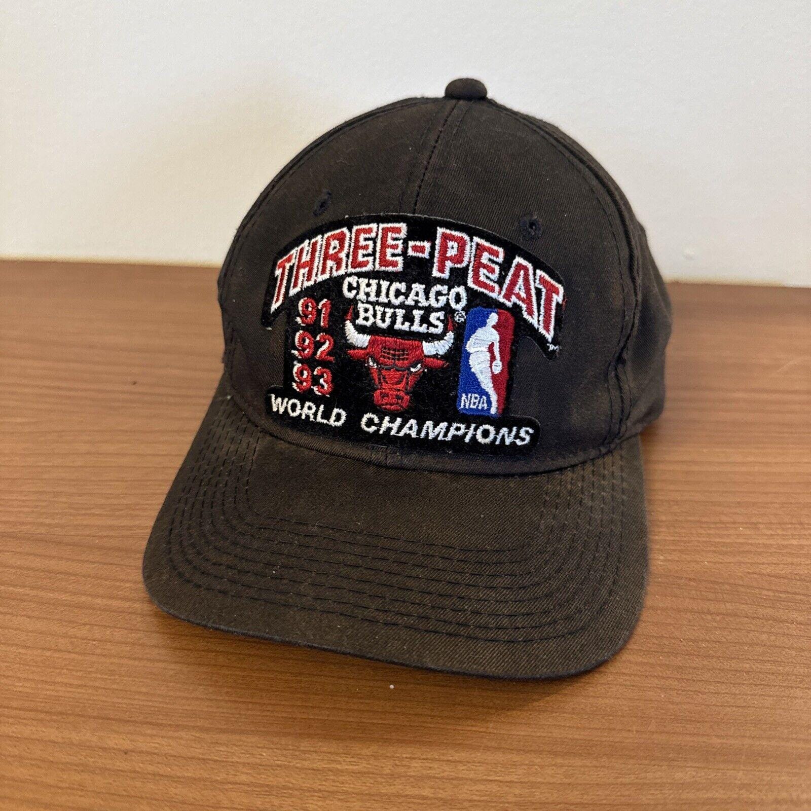 ♦︎激レア♦︎新品♦︎世界唯一⁉️♦︎1997♦︎シカゴブルズ♦︎ロッカールーム♦︎キャップ♦︎ ♦︎激レア♦︎新品♦︎世界唯一⁉️♦︎1997♦︎シカゴブルズ