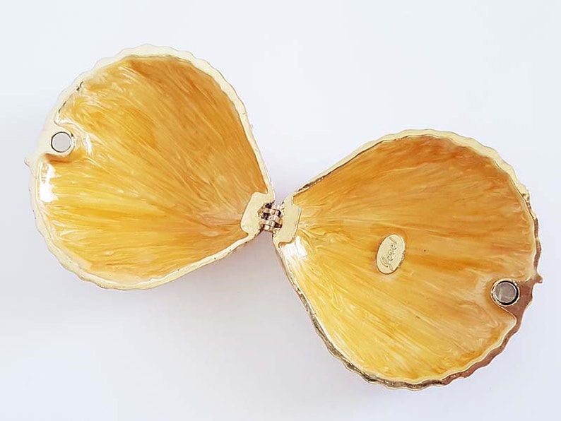 Swarowski Jere Clam Shell Enameled Bejewelled Trinket Jewelry Box