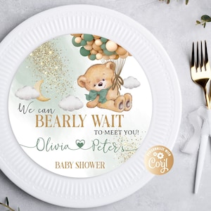 Insert modifiable d'assiette de chargeur ours, assiette de chargeur de dîner de réception garçon ours avec assiette de chargeur Ours avec ballons We Can Bearly Wait