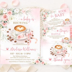 Op de afbeelding: Babyshower briefpapier set met een koffiethema. De uitnodiging toont een koffiekopje met een hartvormig ontwerp, omringd door roze rozen en de tekst "a baby is brewing". Inclusief een boekverzoekkaart, luierloterijkaart en bedankkaart.