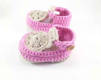 Crochet baby shoes -  Baby shoes - Crochet baby patterns - Crochet baby booties - Crochet pattern - Baby booties - Baby girl shoes - 3-6m