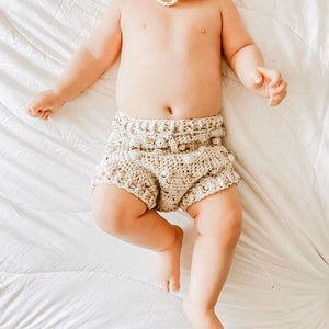 Baby bloomer pattern - Crochet baby bloomer - Crochet baby shorts pattern - Baby bobble - Bobble stitch - Crochet shorts pattern  - 0-18m