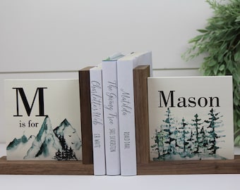 Personalized Mountain Childrens Wooden Bookend, Baby Shower Book Theme Keepsake, Explorer Theme Nursery Bookshelf Decor