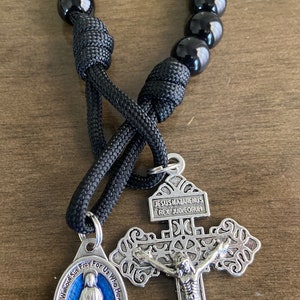 Immaculate pocket Rosary, Miraculous medal Rosary, Paracord Rosary | Handmade