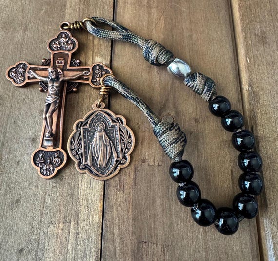 Miraculous Chaplet - single Decade Catholic Rosary, 3 inches 12 apostle crucifix,  paracord Rosary | Handmade
