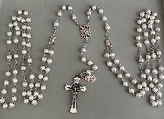 Wedding Lasso Rosary, White Glass Pearls, Holy Family Medal, St. Benedict Crucifix