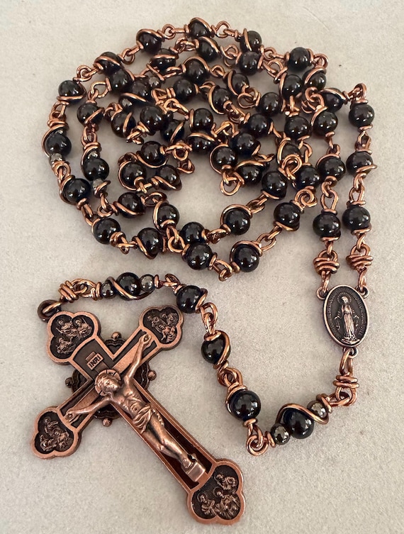 Unbreakable Black Stainless Steel Rosary | Copper Wire | Heavy Duty Rosary | 12 Apostles Crucifix| Hanmde