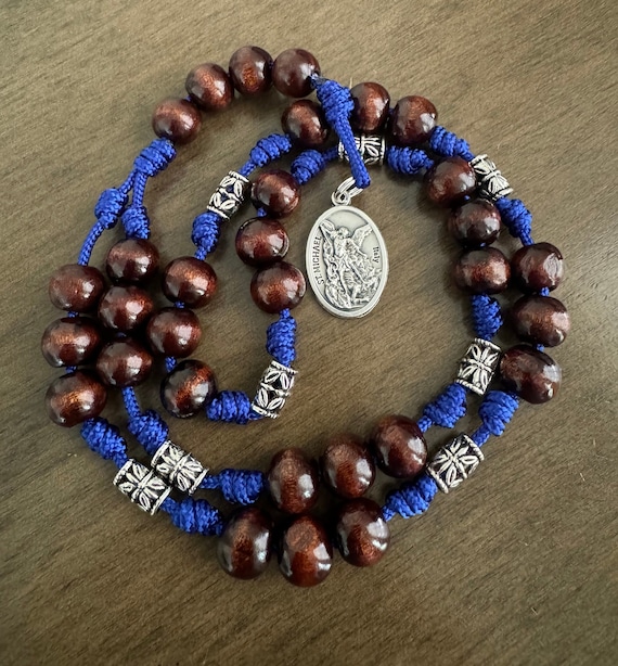 Saint Michael Chaplet, wood beads Chaplet, Catholic Chaplet - handmade