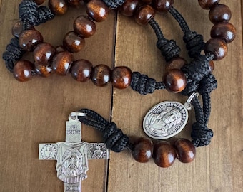Holy Face of Jesus  Chaplet, wood beads Chaplet, Catholic Chaplet - handmade