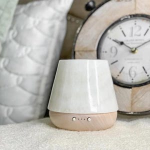 Ruby Stone Diffuser by Shades of Nature - Real Stone Cover and Beech Wood Base - Hand Carved - 180ml - Ultra Quiet - Pearl Stone