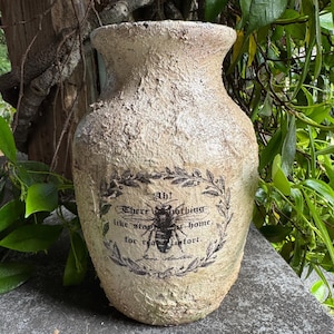 French Bee, Distressed French aged vase, vintage French decor, French country decor, Parisian décor