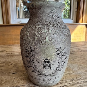 French Bee, Distressed French upcycled and aged vase, vintage French decor, French country decor, Parisian décor