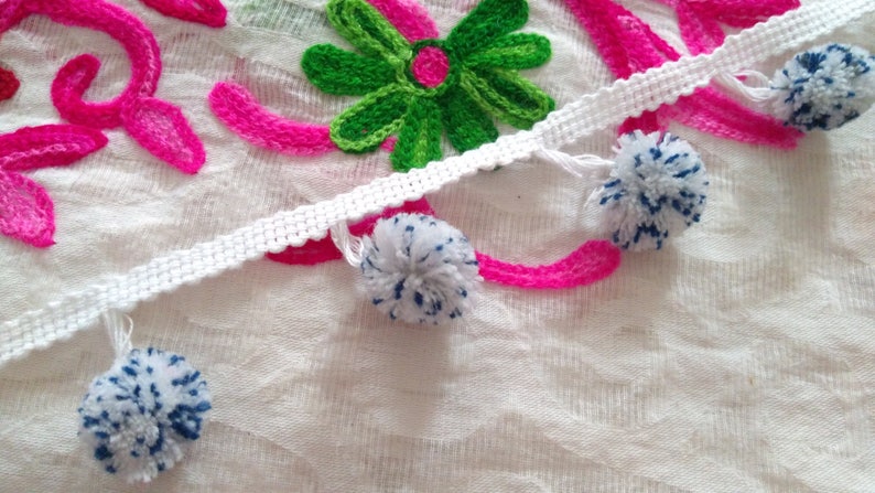 Boho Gypsy FRT23 Indian Trim Belly Dance 1 yards White Pom Pom Trim Fringe Pom Poms Scarf pom pom trim Multi Color Pompom lace