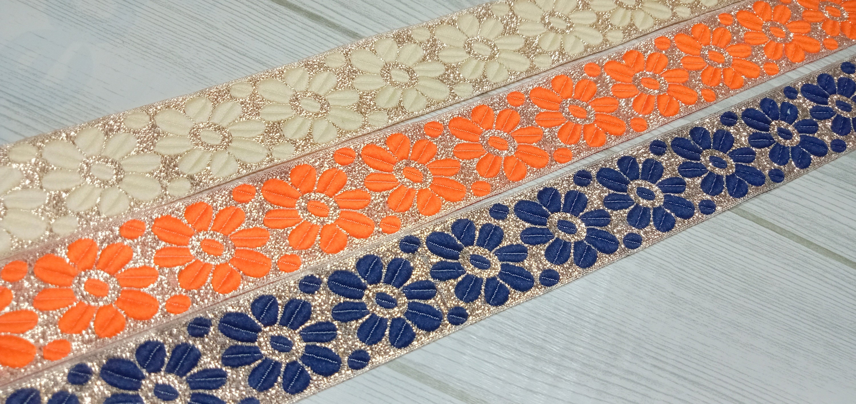 Purple Base Jacquard Ribbon Trim Women Sari Border Sew Craft Lace India 1 Yd