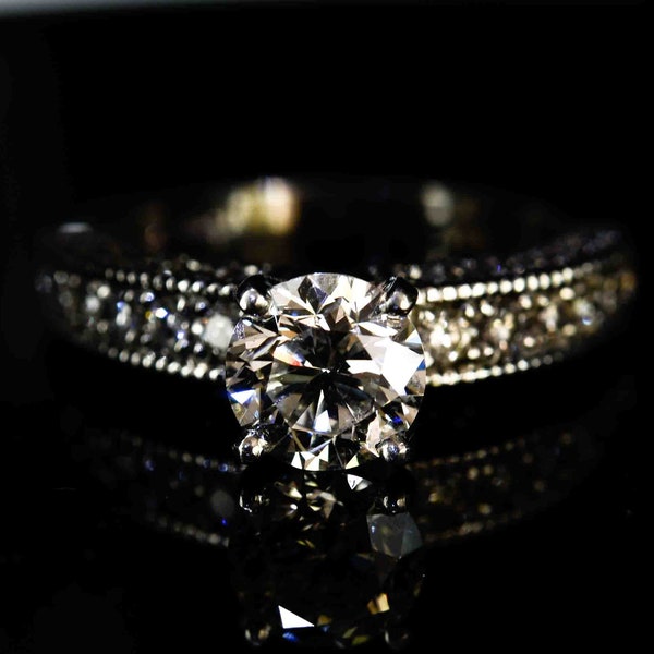 Fabulous Platinum & Certified Diamond Ring With Exquisite Pavee Detailing.