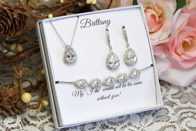 Custom color Bridesmaid gift set, Bridesmaid necklace bracelet earrings set, Bridesmaid necklace, Bridesmaid earrings, Wedding jewelry set image 2