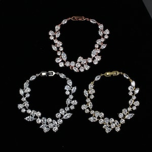 Parure de bijoux de mariée rouge, boucles d'oreilles de mariée bordeaux, collier CZ, collier de mariée, collier zircone cubique, parure de bijoux de mariage rouge foncé image 8