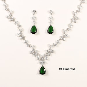 Emerald Bridal Jewelry set, Emerald green Bridal Earrings, CZ Necklace, Bridal Necklace, Cubic Zirconia Necklace, Green Wedding Jewelry Set